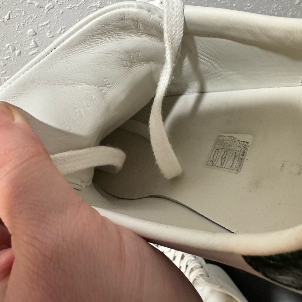Gucci White Leather Sneakers with Green & Red Web and Gold Bee - Picture 9 of 12